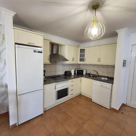 El Rincon 4 아파트